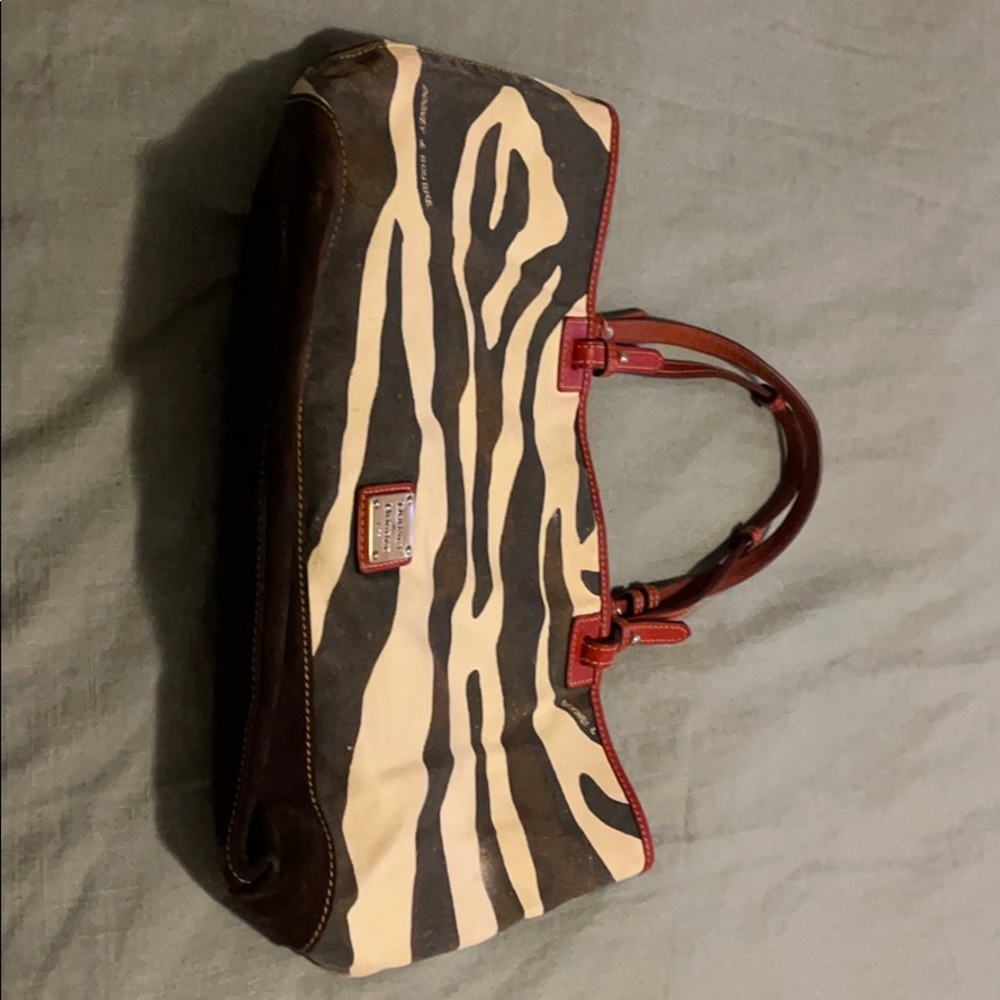 Dooney & Bourke purse